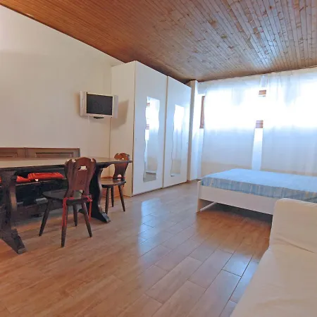 Locazione Turistica Giomein.2 Apartamento